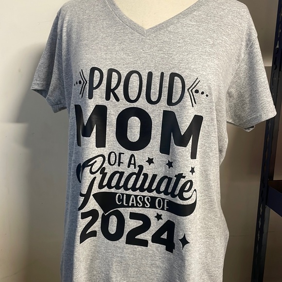 Graduation shirts - Picture 1 of 3